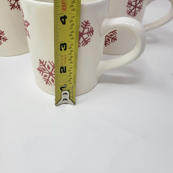 4 Royal Norfolk Coffee Tea Hot Chocolate Mugs Cups Snowflakes 16 oz New - Picture 8 of 8